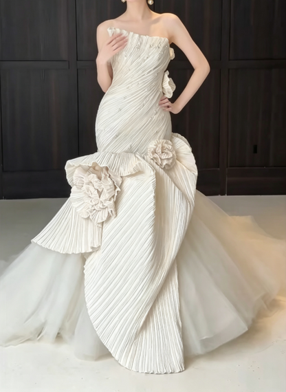 Ornate Strapless Ivory Wedding Dress Pearls Handmade Flowers Tulle Mermiad Bridal Dress GG6613