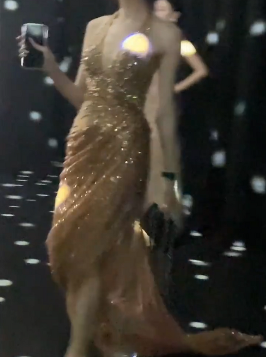 Enchanting Strapless Gold Prom Dress Sequins Beaded Slit Sheath Evening Dress GG6620