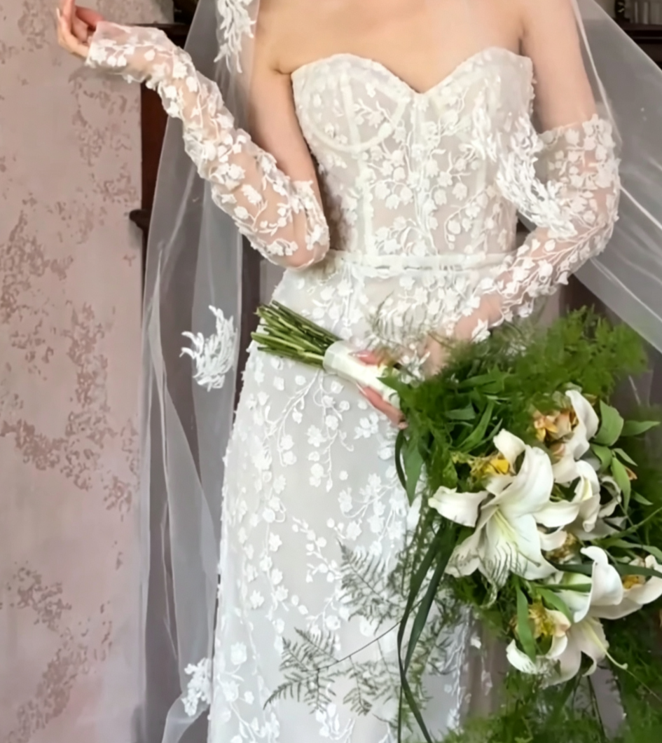 Elegant Strapless Lace Wedding Dress With Detachable Train Mermiad Bridal Dress GG6622