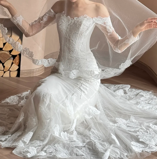 Graceful Off-Shoulder Appliques Wedding Dress Long Sleeve Mermaid Bridal Dress GG6624