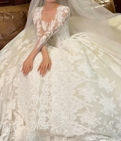 Attractive Square Neck Lace Wedding Dress Long Sleeve A-Line Bridal Dress GG6656