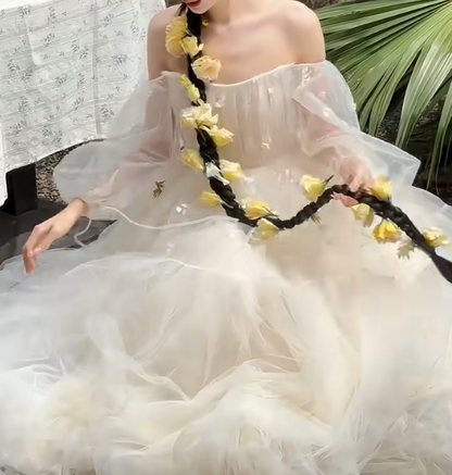 Lovely Off-Shoulder Tulle Wedding Dress Long Sleeve Appliques A-Line Bridal Dress GG6658