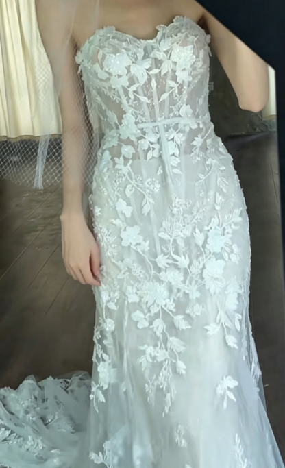 Ornate Strapless Sequins Wedding Dress Appliques Mermiad Bridal Dress GG6666