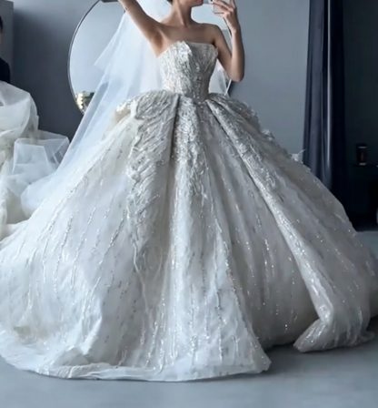 Lovely Strapless Sequins Wedding Dress Beaded A-Line Bridal Dress GG6685
