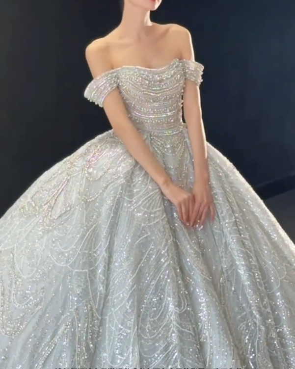 Enchanting Off-Shoulder Sequins Wedding Dress Beaded A-Line Bridal Dress GG6686