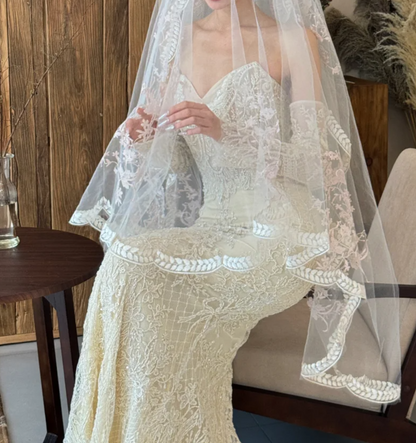 Romantic Strapless Wedding Dress Appliques Sequins Mermiad Bridal Dress GG6689