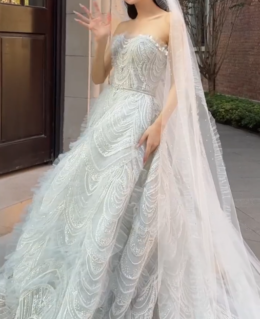 Exquisite Strapless Sequins Wedding Dress Beading Tulle A-Line Bridal Dress GG6696