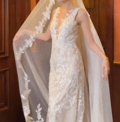 Chic V Neck Sequins Wedding Dress Appliques Mermiad Bridal Dress GG6702