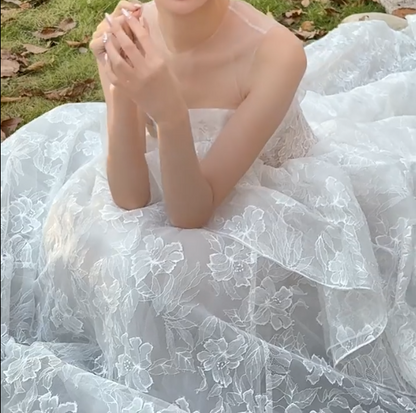 Sleek Illusion Neck Ruffled Wedding Dress Lace A-Line Bridal Dress GG6710