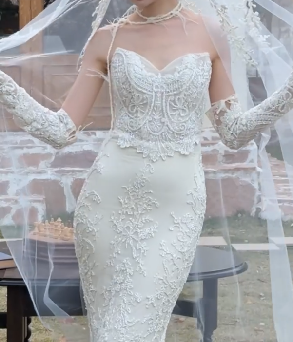 Attractive Strapless Appliques Wedding Dress Sequins Mermiad Bridal Dress GG6711