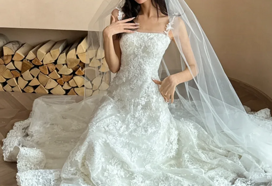 Classical Spaghetti Straps Wedding Dress Appliques Sequins A-Line Bridal Dress GG6718