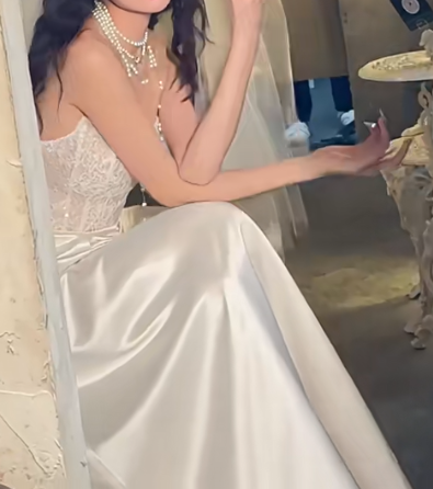 Unique Strapless Draped Wedding Dress Lace Bodice Satin Mermiad Bridal Dress GG6727