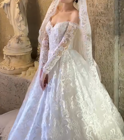 Attractive Off-Shoulder Wedding Dress Appliques Long Sleeve A-Line Bridal Dress GG6728