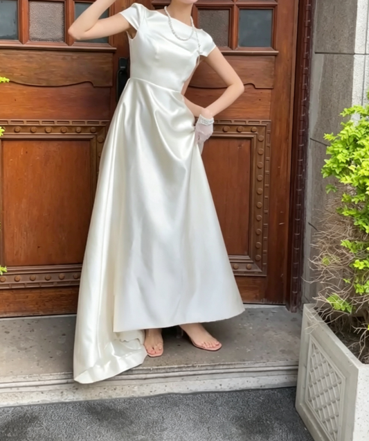 Simple Short Sleeve Wedding Dress Satin A-Line Bridal Dress GG6735