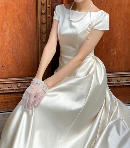Simple Short Sleeve Wedding Dress Satin A-Line Bridal Dress GG6735