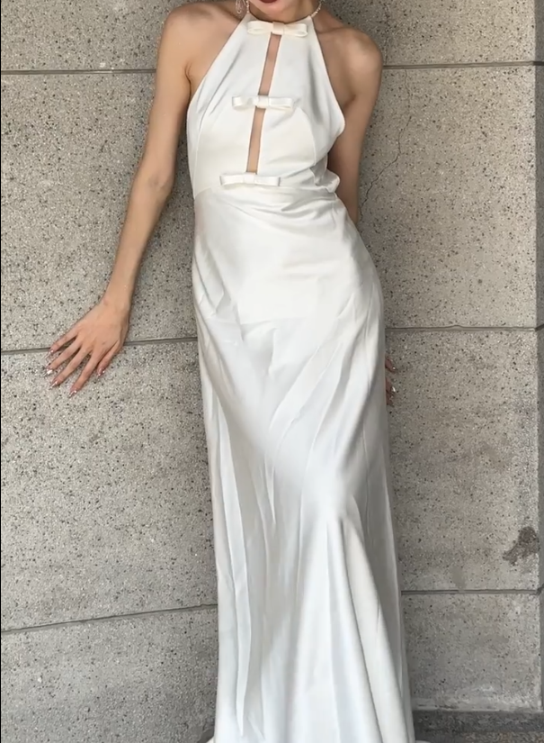 Trendy Halter Neck Wedding Dress Bows Satin Mermiad Bridal Dress GG6736