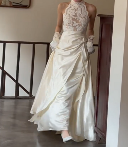 Classical Halter Neck Wedding Dress Appliques Slit Satin A-Line Bridal Dress GG6739