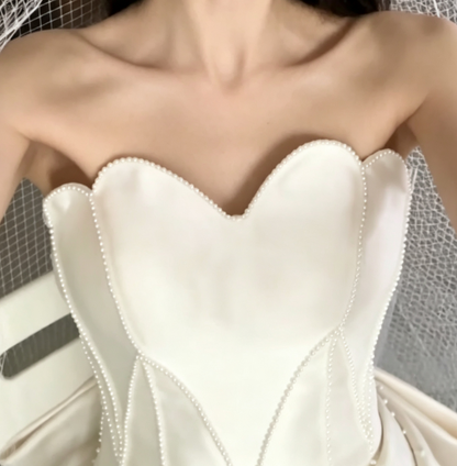Glam Strapless Bow Wedding Dress Satin Beads A-Line Bridal Dress GG6750
