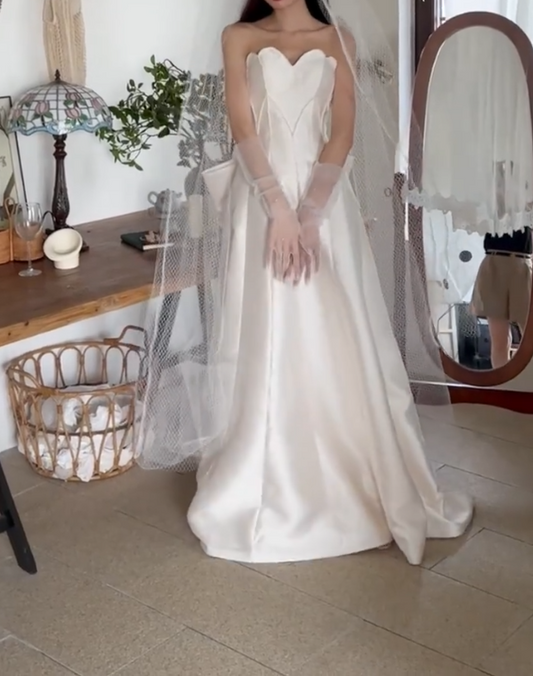 Glam Strapless Bow Wedding Dress Satin Beads A-Line Bridal Dress GG6750