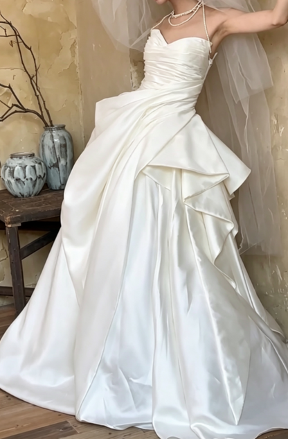 Chic Strapless Ruffles Wedding Dress Satin A-Line Bridal Dress GG6751
