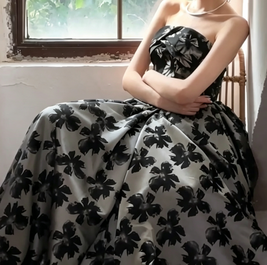Sleek Strapless Floral Prom Dress Black A-Line Evening Dress GG6752