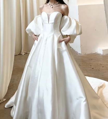 Simple Strapless Wedding Dress Satin A-Line Bridal Dress GG6761