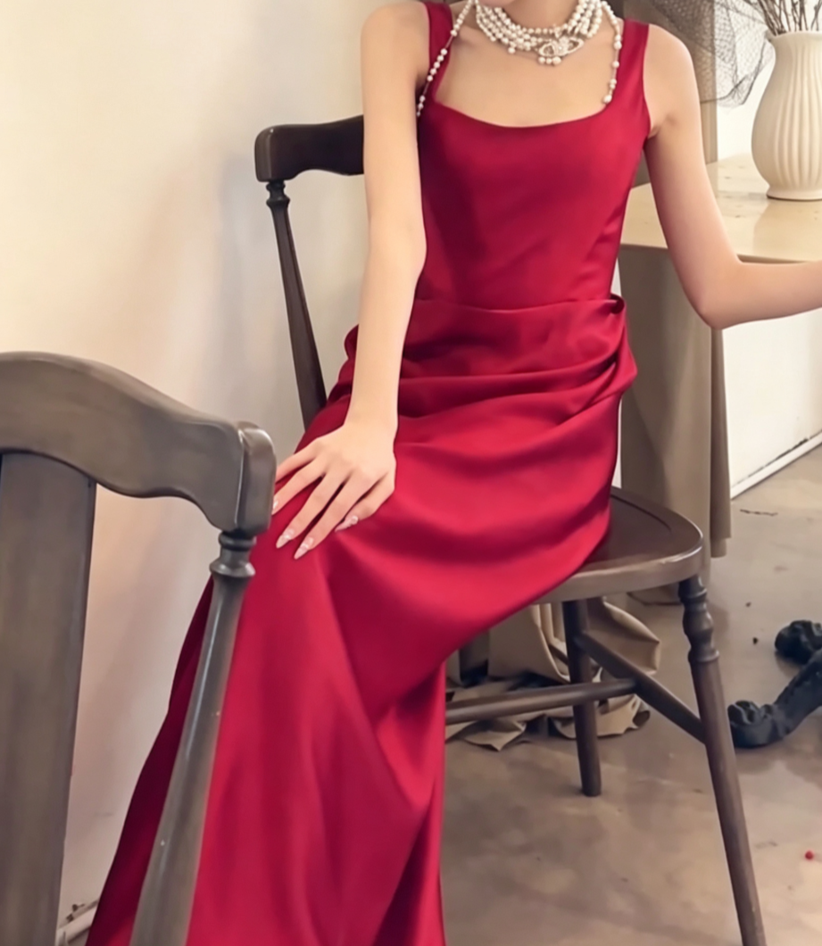 Sleek Spaghetti Straps Red Prom Dress Draped Satin A-Line Evening Dress GG6763