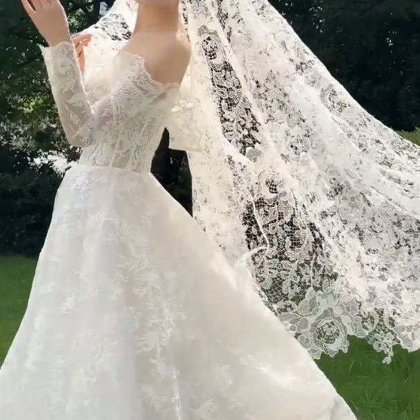 Romantic Off-Shoulder Wedding Dress Lace Long Sleeve A-Line Bridal Dress GG6766