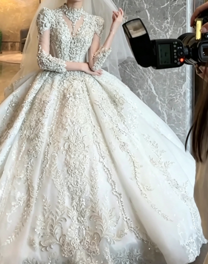 Exquisite High Collar Wedding Dress Long Sleeve Beaded A-Line Bridal Dress GG6776