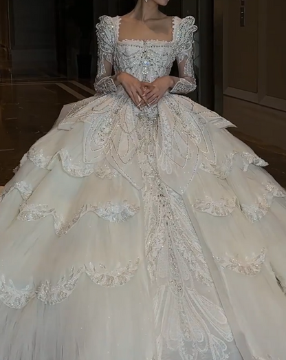 Attractive Square Neck Tiered Wedding Dress Long Sleeve Beaded A-Line Bridal Dress GG6777