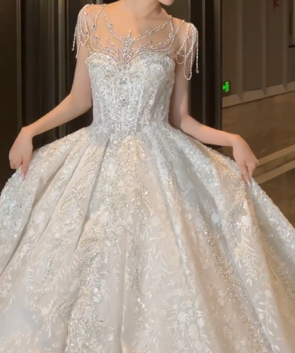 Charming Illusion Neck Sequins Wedding Dress Bow Beading A-Line Bridal Dress GG6778
