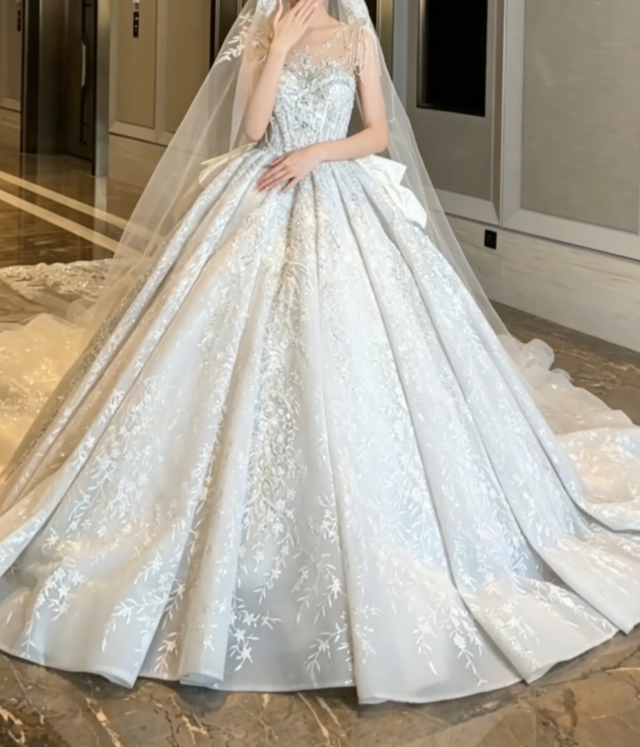 Charming Illusion Neck Sequins Wedding Dress Bow Beading A-Line Bridal Dress GG6778