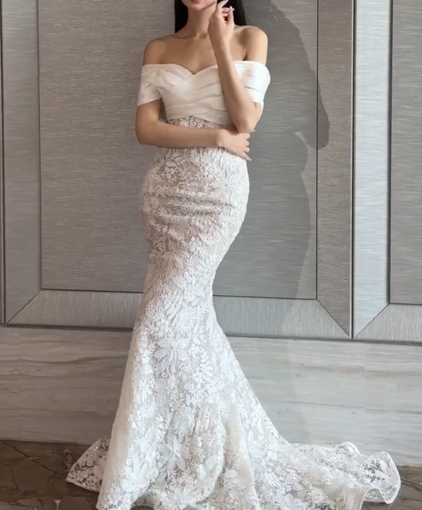 Chic Off-Shoulder Wedding Dress Lace Mermiad Bridal Dress GG6781