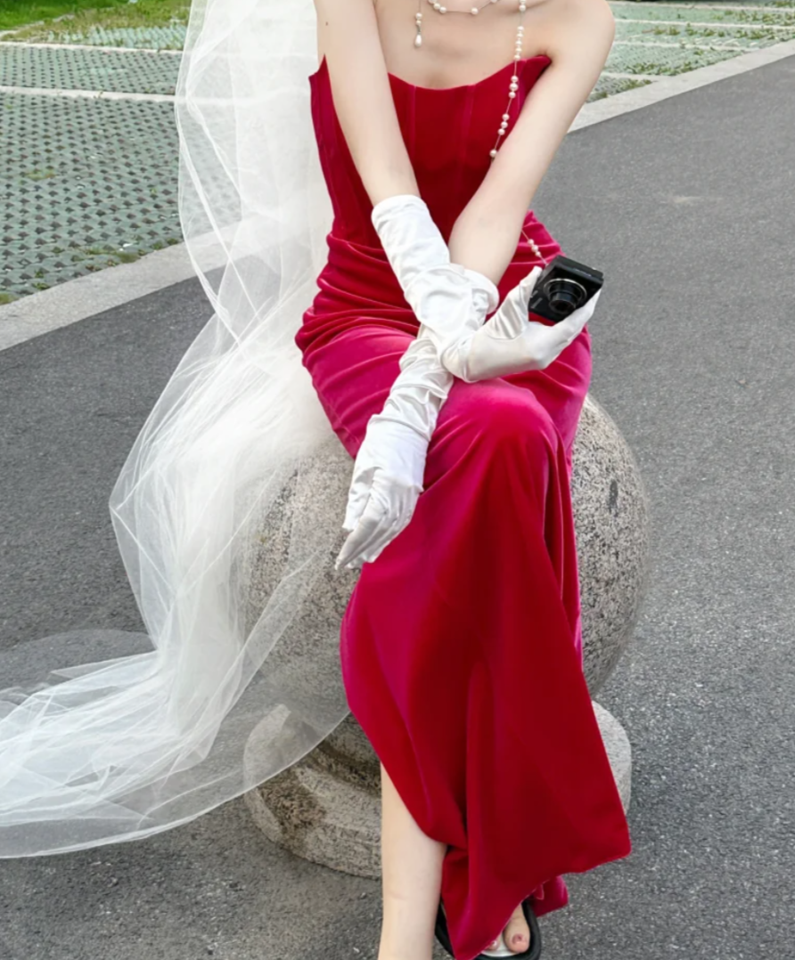 Sexy Strapless Fuchsia Prom Dress Velvet Sheath Evening Dress GG6784