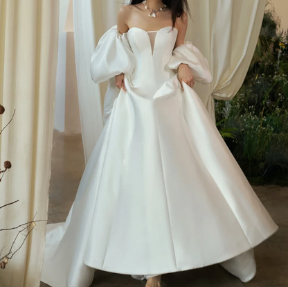 Attractive Strapless Satin Wedding Dress With Shawl A-Line Bridal Dress GG6786