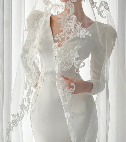 Retro V Neck Appliques Wedding Dress Long Sleeve A-Line Bridal Dress GG6794