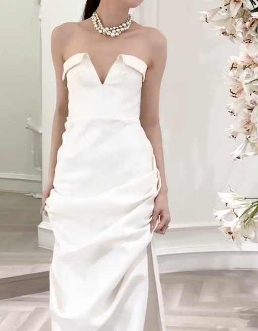 Graceful Strapless Slit Wedding Dress Satin Mermiad Bridal Dress GG6797