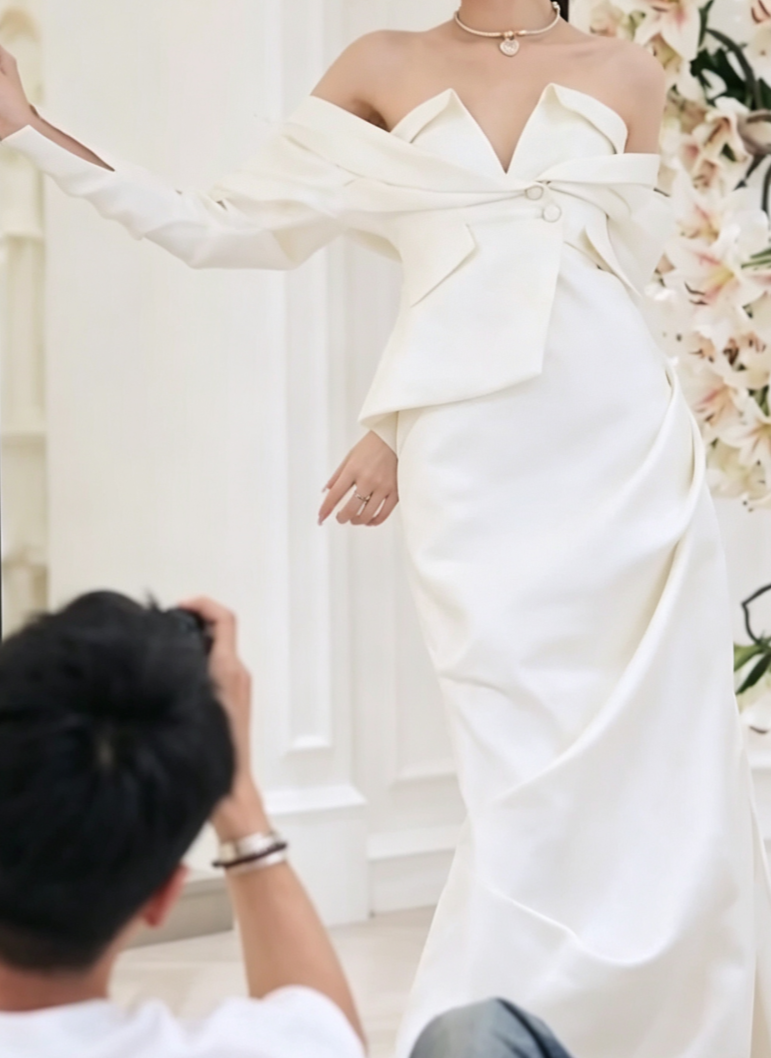 Graceful Strapless Slit Wedding Dress Satin Mermiad Bridal Dress GG6797