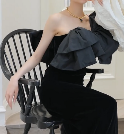 Classical One Shoulder Black Prom Dress Velvet Ruffles Sheath Formal Dress GG6798