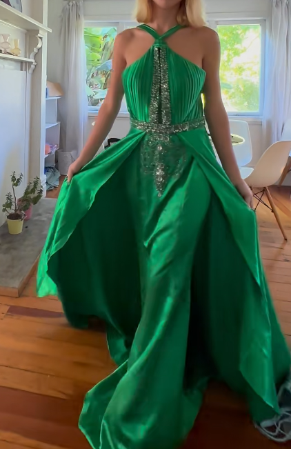 Sleek Halter Neck Green Prom Dress Beading A-Line Formal Dress GG6833