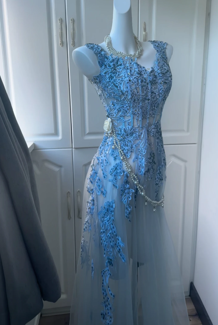 Dreamy V Neck Blue Prom Dress Appliques Sequins Tulle A-Line Formal Dress GG6841