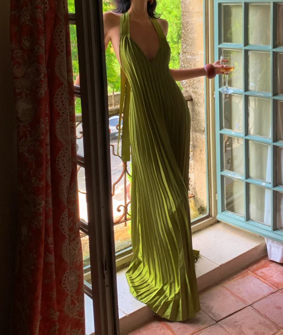 Unique Halter Neck Green Prom Dress Backless Pleated A-Line Formal Dress GG6932