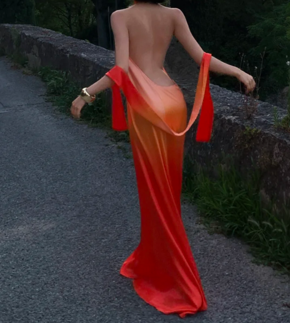 Classical Halter Neck Prom Dress Gradient Orange Backless A-Line Formal Dress GG6949