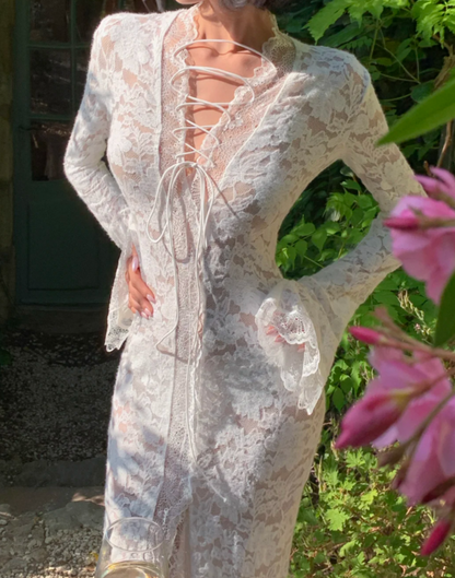 Chic Off-Shoulder White Prom Dress Lace Long Sleeve Slit Mermaid Formal Dress GG6953