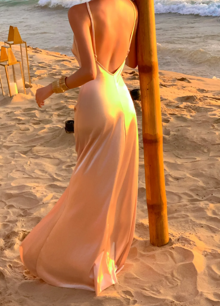 Classical Spaghetti Strap Champagne Prom Dress Satin Backless A-Line Formal Dress GG6959