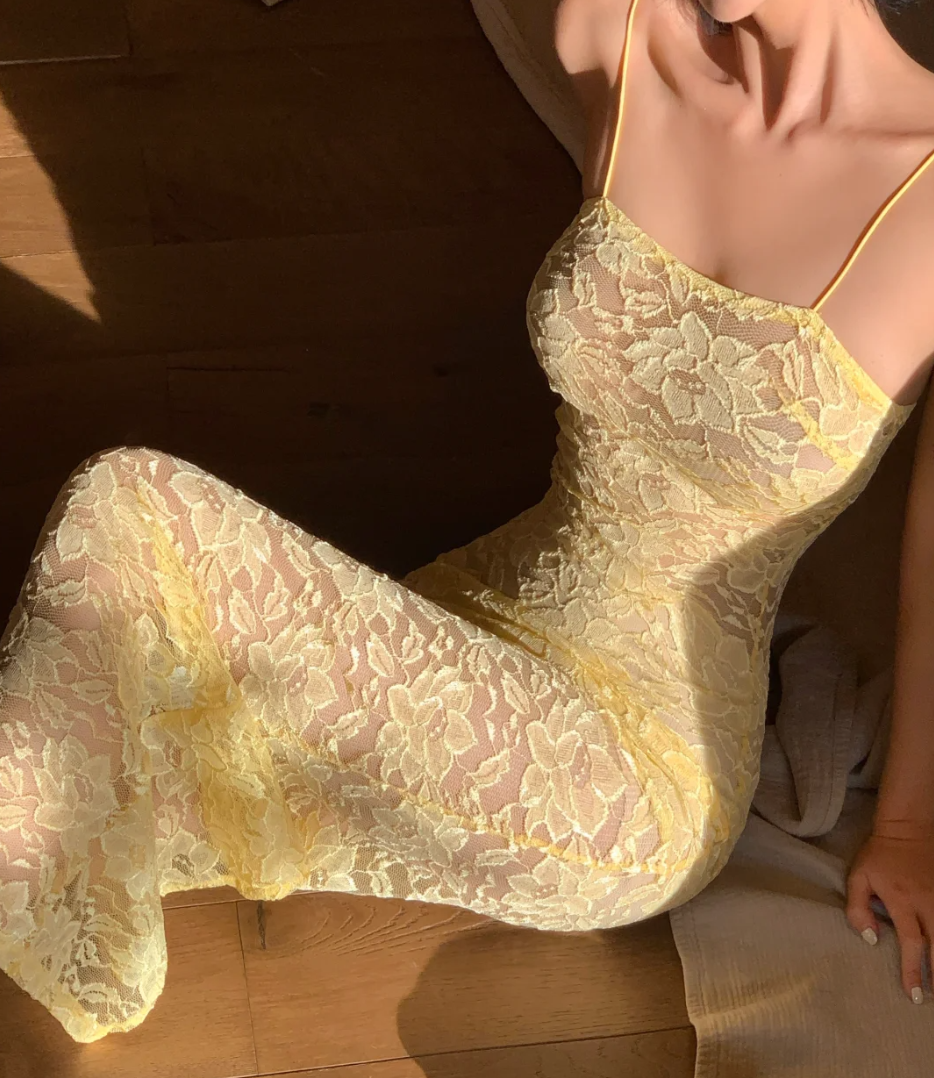 Sleek Spaghetti Strap Yellow Prom Dress Lace Mermaid Formal Dress GG6962