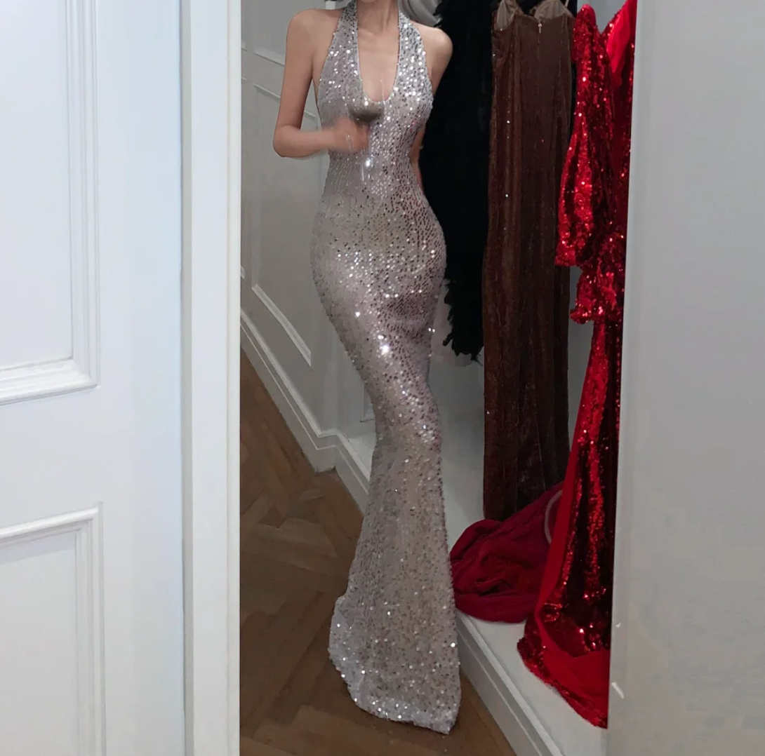 Classical Halter Neck Silver Prom Dress Sequins Mermaid Formal Dress GG7009