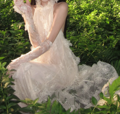 Dreamy Halter Neck Lace Prom Dress White Backless A-Line Formal Dress GG7023