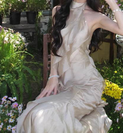 Vintage Halter Neck Prom Dress Beige Ruffles A-Line Formal Dress GG7024
