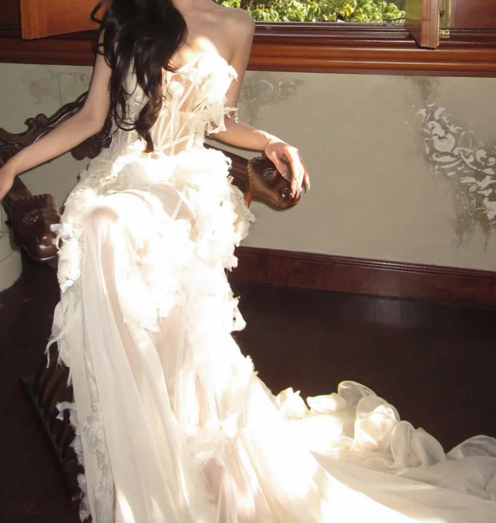 Ornate Strapless Ivory Prom Dress Ruffled Lace Mermaid Formal Dress GG7025